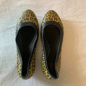Cheetah Print crocs extra comfort